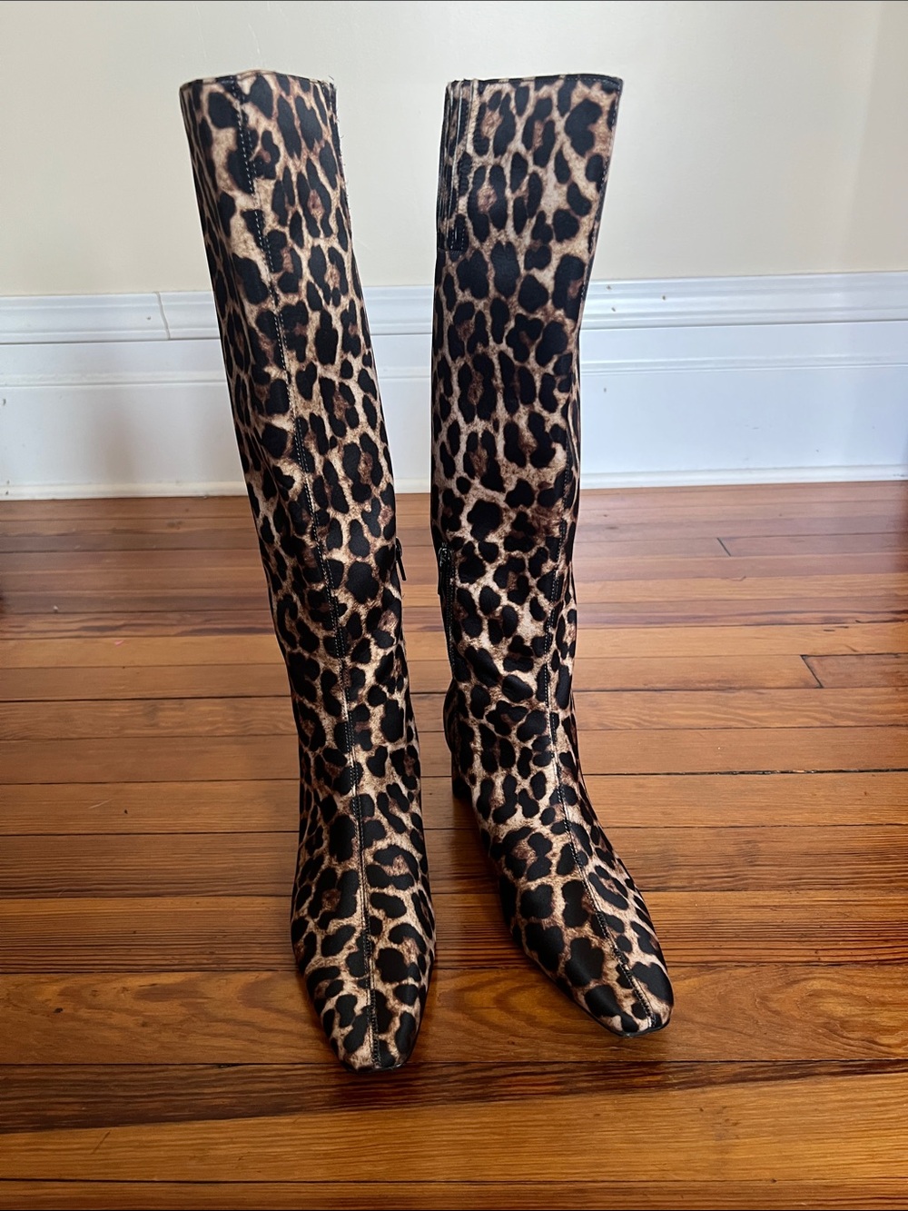Katy Perry The Wandering Boot Leopard Print Knee High NWOB Size 5 & 5.5 - Picture 5 of 13